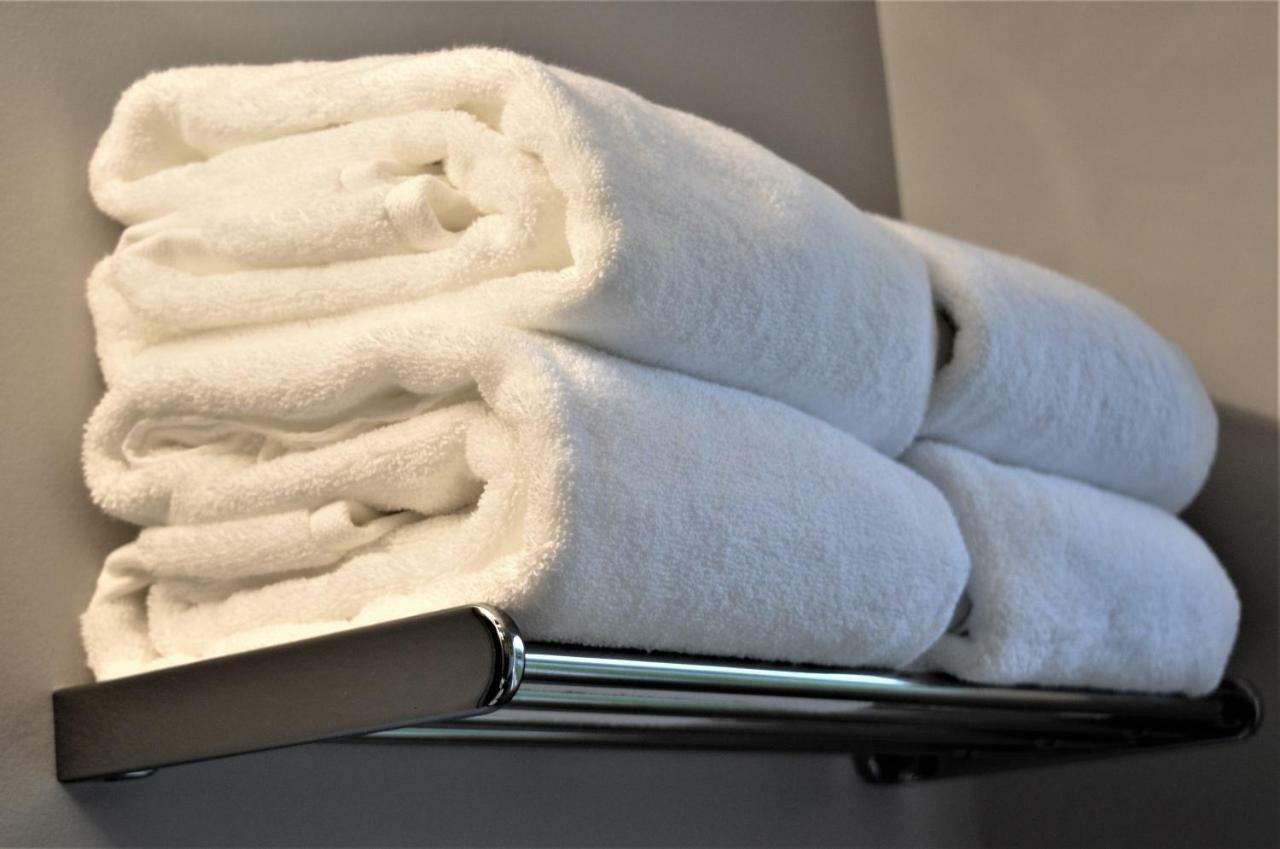 אוטווה Simply Luxury Stays מראה חיצוני תמונה